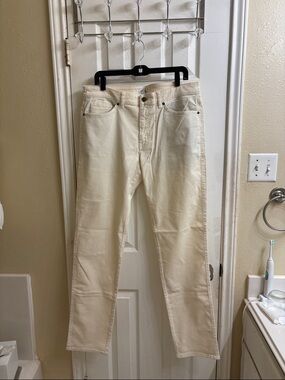 Peter Millar superior Corduroy classic fit two way stretch Pants. NWOT